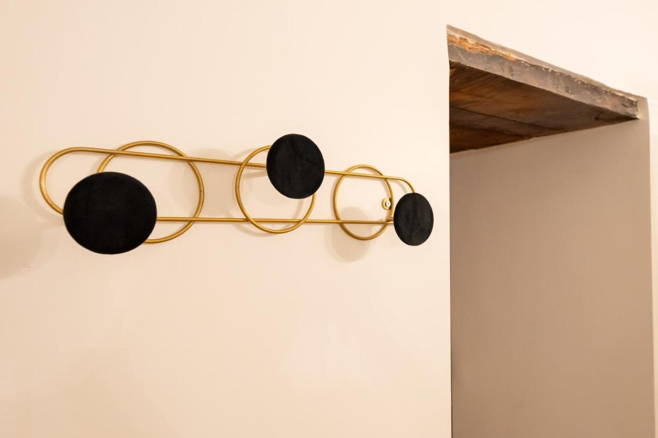 Apartamento Dimora Dei Martiri Nápoles Exterior foto